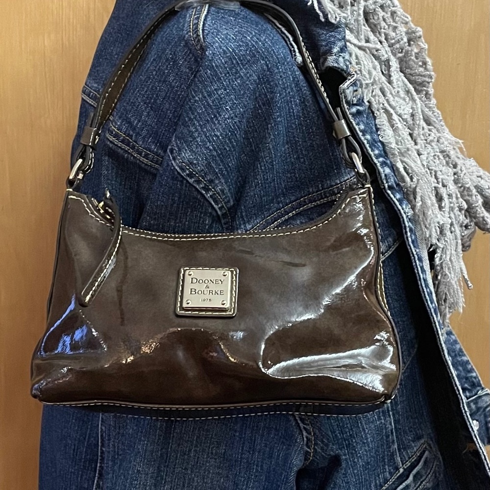 Dooney & Bourke Bitsy Patent Purse-Y2k